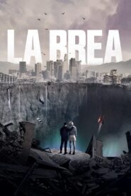 La Brea: Season 1 – English